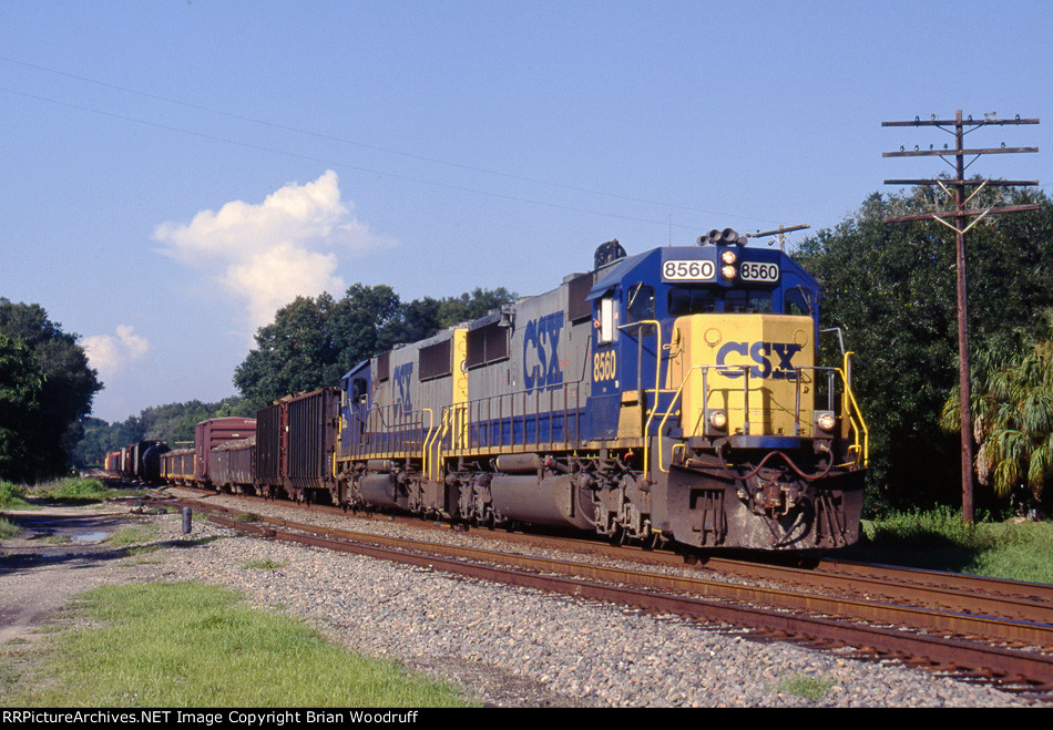 CSX 8560